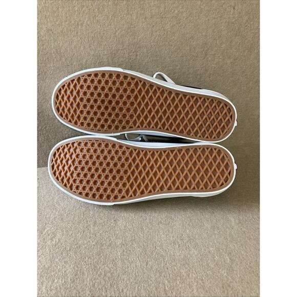 VANS Men’s Old Skool V Low Shoe Sz 9 NWOT Black White Canvas Suede sneaker - Picture 6 of 7